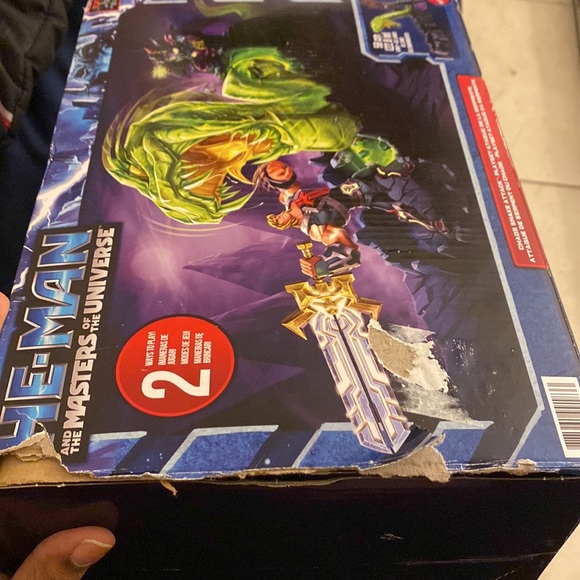 Masters of the Universe He-Man and Masters of the Universe Snake Attack Fortress - Picture 8 of 9